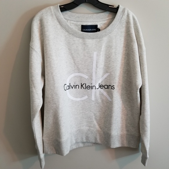 Calvin Klein Tops - Calvin Klein Sweater